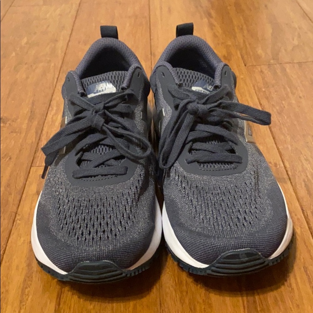 New Balance Arishi Sneaker